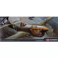 Academy P-40E Warhawk 1:72 (12468)