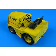   Aerobonus UNITED TRACTOR GC-340/SM340 tow tractor 1:32 (320.060)