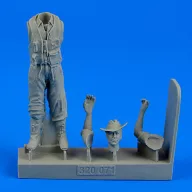   Aerobonus Royal Australian Air Force Fighter Pilot 1:32 (320.071)