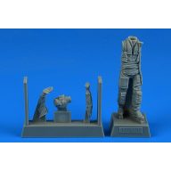 Aerobonus Modern NATO Fighter pilot 1:32 (320.193)