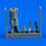 Aerobonus Russian Pilot WWII 1:48 (480.126)
