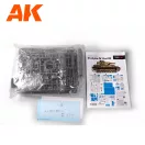 AK Interactive PZKPFWIV AUSFD AFRIKA KORPS +5 FIGURES GERMAN TANK CREW AFRIKA KORPS 1/35 1:35 (AK35504-B)