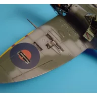 Aires Supermarine Spitfire Mk.Vb Waffenschächte 1:72 (7102)