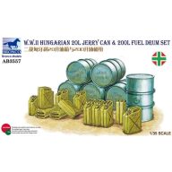   Bronco WWII Hungarian 20L Jerry Can & 200L Fuel Drum 1:35 (AB3557)