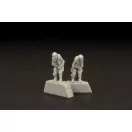 Brengun German pilot WWII (two pieces) 1:144 (BRL144081)