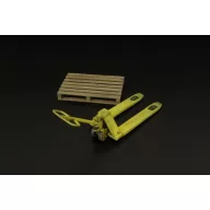 Brengun Pallet truck w- palette 1:32 (BRL32027)