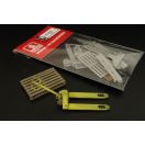 Brengun Pallet truck w- palette 1:32 (BRL32027)