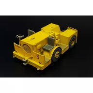 Brengun UK Flight Deck Tractor Tugmaster 1:32 (BRL32052)
