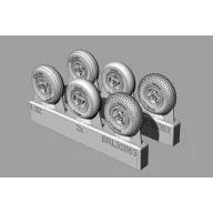   Brengun Spitfire 4 spoke wheels set (3 types of tires) 1:32 (BRL32053)