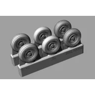   Brengun Spitfire 5 spoke wheels set (3 types of tires) 1:32 (BRL32054)