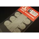 Brengun Spitfire 5 spoke wheels set (3 types of tires) 1:32 (BRL32054)