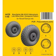   CMK Beufighter Mk.VI/X/21 Mainwheels - Late Wheel Disk / Hexagonal Tread Pattern 1:48 (129-4439)