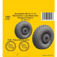   CMK Beaufighter Mk.VI/X/21 Mainwheels - Late Wheel Disk / Hexagonal Tread Pattern 1:72 (129-7483)