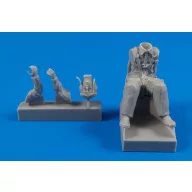 CMK WW II Italian Fiat G-50 Sitting Pilot 1:32 (129-F32315)