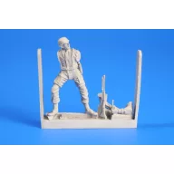 CMK German WW II Paratroops with FG-42 1:48 (129-F48269)