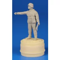 CMK German WWII Solider-the Ardennes 1944 1:48 (129-F48296)