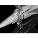 CMK AJ-37/JA-37 Viggen Pilot Climbing Ladder into Cockpit f.SpecialHobby/Tarangus kit 1:48 (129-F48351)