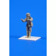   CMK Soviet WWII Tank Crew+soldier f.T-34(4fi 1:72 (129-F72281)