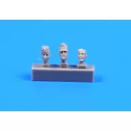   CMK German A4/V2 missile launch platform personnel,WW II (3 Figures) 1:72 (129-F72282)
