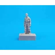 CMK Two French Pilots and a  Mechanic 1:72 (129-F72308)