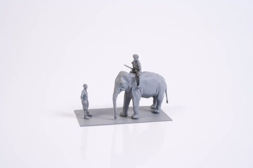 CMK Mechanic of India WWII+Elephant with Mahout (2 fig.+elephant) 1:72 (129-F72327)