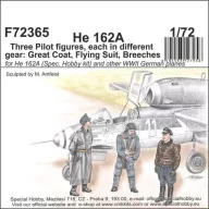   CMK He 162-Three Pilot figures,each i.different gear:Great Coat,Flying Suit,Breeches 1:72 (129-F72365)