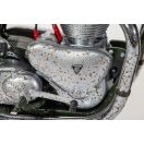 Corgi The Great Escape - Triumph TR6 Trophy (Weathered) 1:12 (CC08501)