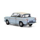 Corgi Harry Potter - Enchanted Ford Anglia w/Harry and Ron figures 1:43 (CC99725)