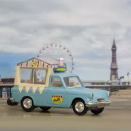 Corgi 474 - Corgi Musical Ice Cream Van  (CD54321001)
