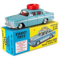   Corgi 236 Austin A60 Deluxe Saloon Motor School Car (CD54321039)