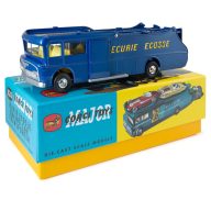   Corgi 1126 - Ecurie Ecosse Racing Car Transporter (CD54321065)