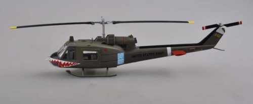 Easy Model UH-1C 174th AHC gun platoon Sharks 1970 1:48 (39318)