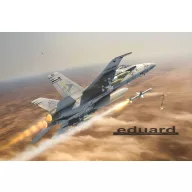 Eduard Plastic Kit HORNET LEGACY 1:48 (11195)