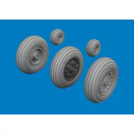   Eduard Accessory Harrier wheels for Uma Models 1:48 (6481164)