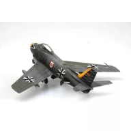 Hobby Boss F-86F-40 'Sabre' Fighter 1:72 (80259)