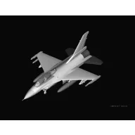   Hobby Boss General Dynamics F-16B Fighting Falcon 1:72 (80273)