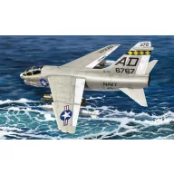 Hobby Boss TA-7C Corsair II 1:48 (80346)