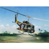 Hobby Boss UH-1B Huey 1:72 (87228)