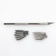 Heller Aluminium Scalpel with 2 Sets of Blades (99009)