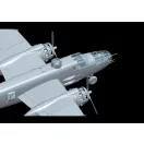 HongKong Model B-25J Glazed Nose 1:48 (HKM01F008)