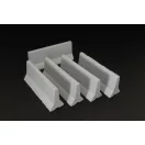 Hauler Modern concrete road barriers 1:48 (HLF48009)