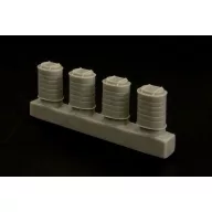 Hauler Soviet thermos cans 1:48 (HLF48020)