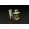 Hauler Singer sewing machine 1:35 (HLU35085)