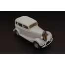 Hauler GAZ-M1 'Emka' Staff Car (ACE kit) 1:48 (HLX48342)