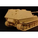Hauler Sd Kfz 184 Elefant BASIC 1:48 (HLX48381)