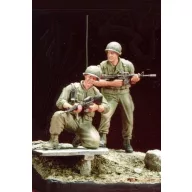   Hobby Fan U.S. Marines Battle of Hue 1968(4)w/base 1:35 (HF511)