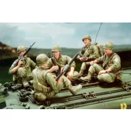   Hobby Fan U.S. Marine Corps LVTP5A1-5 Figures only 1:35 (HF515)