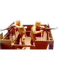 Hobby Fan Gun truck Crew (1)- 2 Figures 1:35 (HF532)