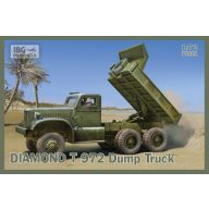 IBG 72021 Diamond T972 Dump Truck 1:72
