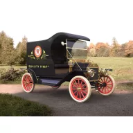 ICM Model T 1912 Light Delivery Car 1:24 (24008)